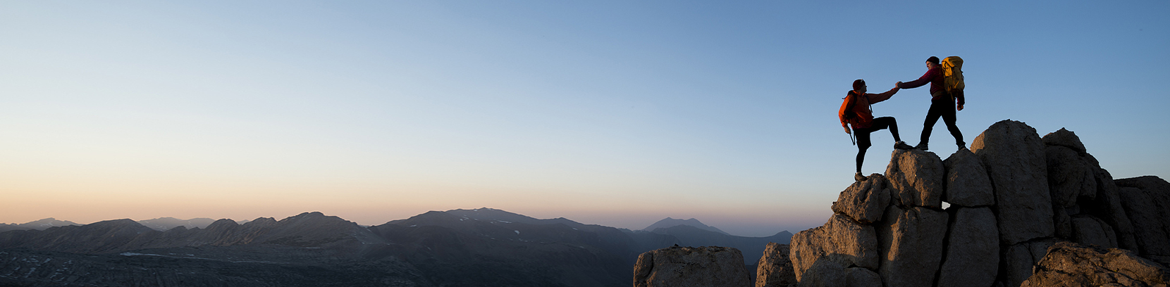 引发活力，，，，，，，助力生长